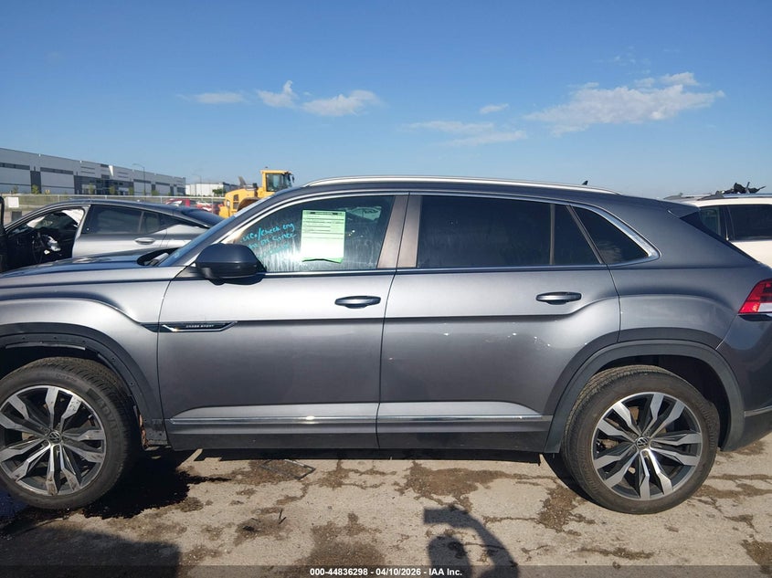 2020 Volkswagen Atlas Cross Sport 3.6L V6 Sel R-Line VIN: 1V2RE2CA5LC218221 Lot: 44836298