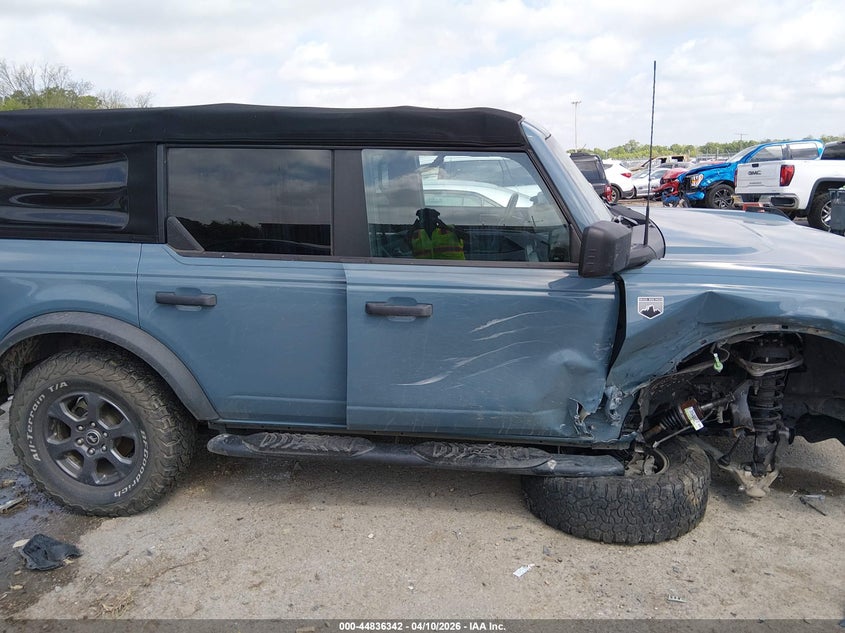 2022 Ford Bronco Big Bend VIN: 1FMDE5BH5NLA93781 Lot: 44836342