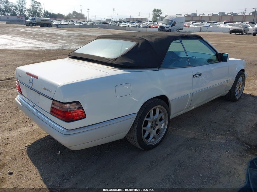 1995 Mercedes-Benz E 320