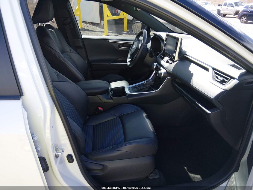 2022 Toyota Rav4 Hybrid Xse