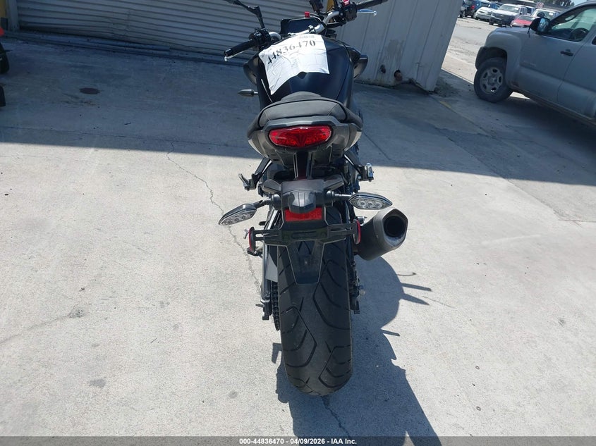 2023 Yamaha Mtn1000 C VIN: JYARN79Y5PA000490 Lot: 44836470