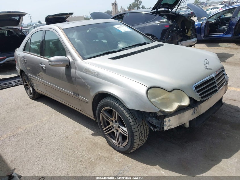 2004 Mercedes-Benz C 240