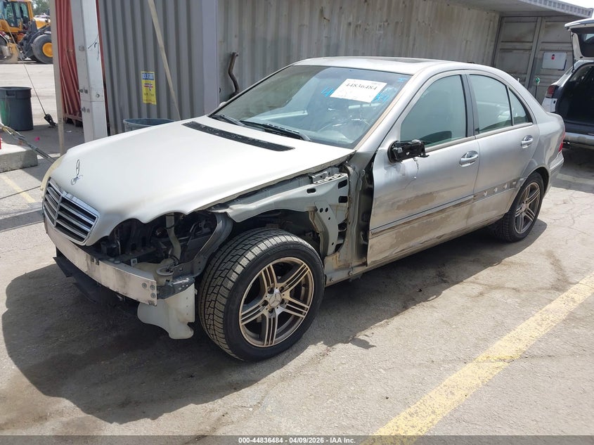 2004 Mercedes-Benz C 240