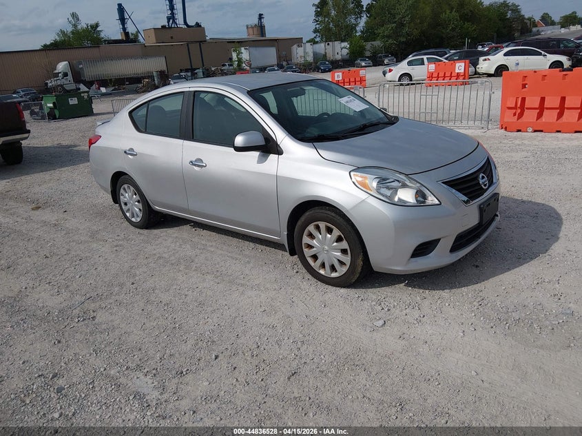 2013 NISSAN VERSA 1.6 SV