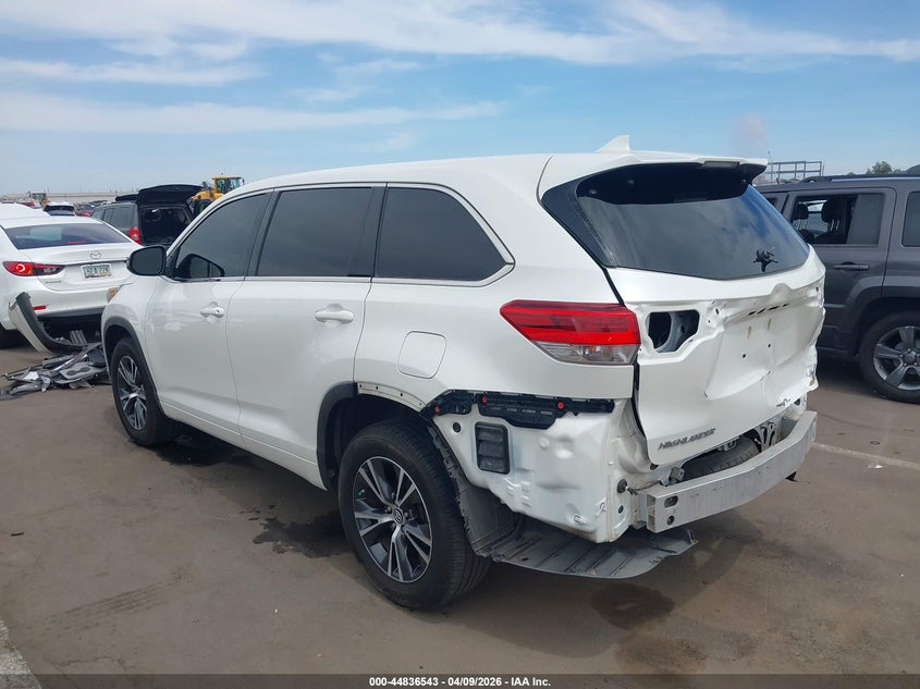 2017 Toyota Highlander Le Plus