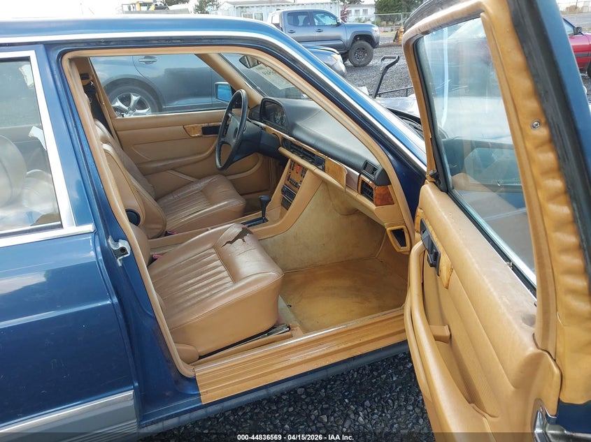 1983 Mercedes-Benz 380 Sel