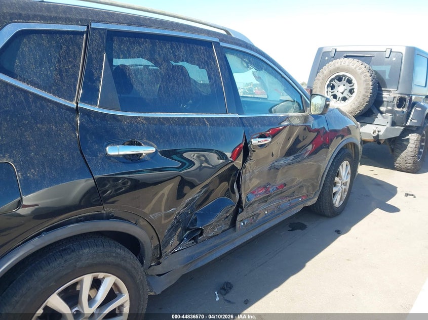 VIN JN8AT2MT2LW038993 2020 NISSAN ROGUE SV FWD