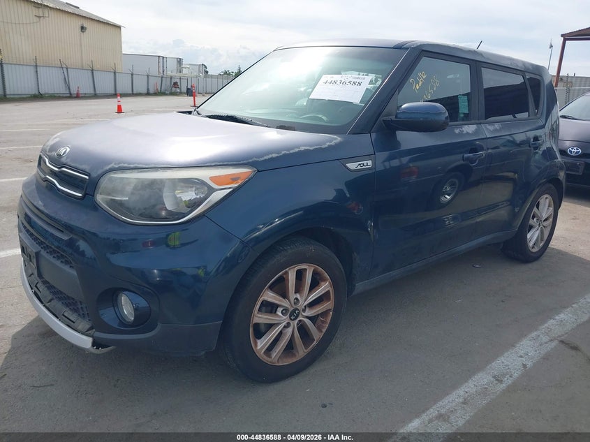 2017 Kia Soul 2.0 + blue Lot 111044836588 Vin KNDJP3A58H7446640