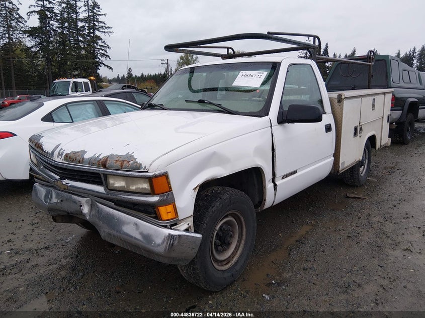 1999 Chevrolet C3500 Chassis