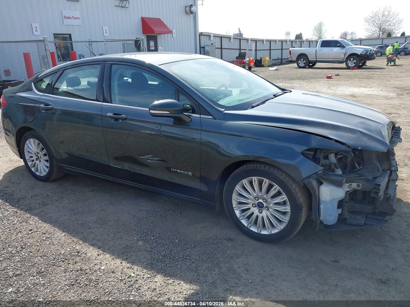 2015 Ford Fusion 2.0 Hybrid Se green Lot 111044836734 Vin 3FA6P0LU8FR131857