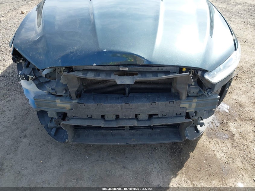 2015 Ford Fusion 2.0 Hybrid Se green Lot 111044836734 Vin 3FA6P0LU8FR131857