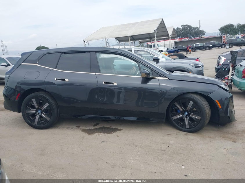 2025 BMW Ix xDrive50 VIN: WB523CF03SCT84376 Lot: 44836754