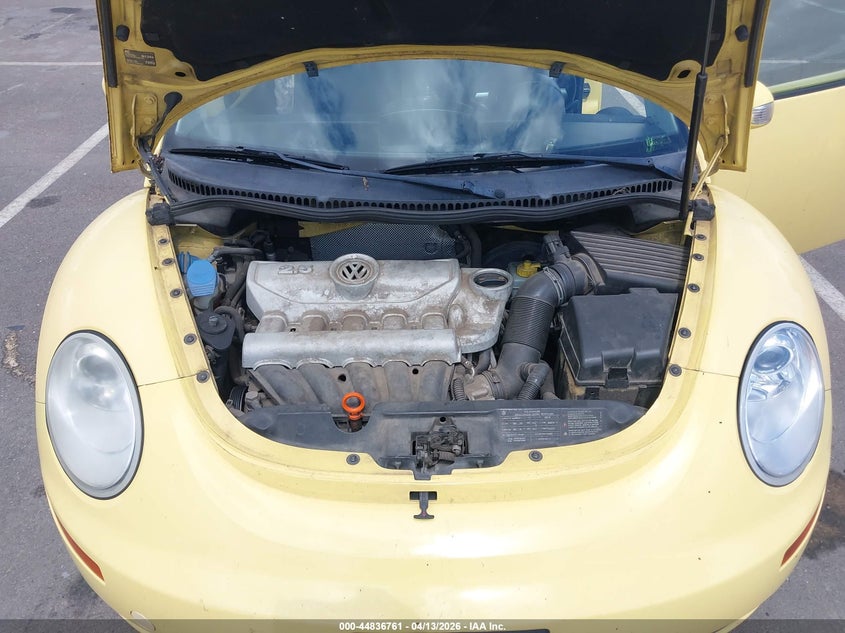 2009 Volkswagen New Beetle 2.5L VIN: 3VWPG31C59M500375 Lot: 44836761