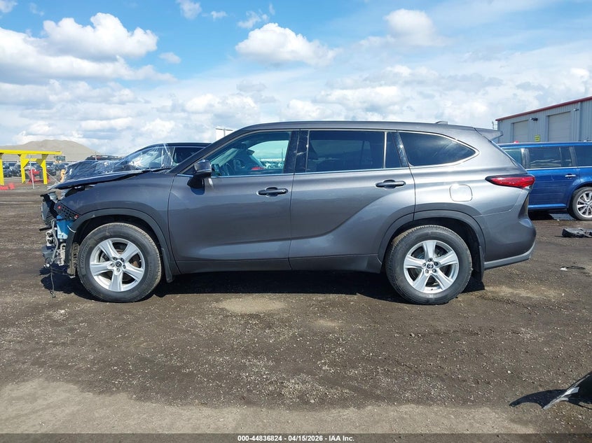 2022 Toyota Highlander Le VIN: 5TDBZRBH0NS163175 Lot: 44836824