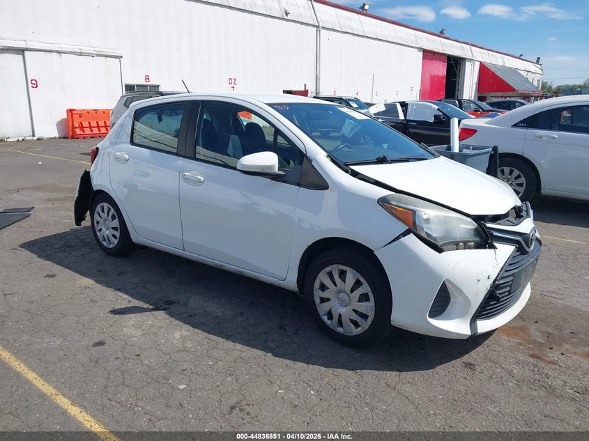 VNKKTUD34FA046128 2015 Toyota Yaris L auction photo 1