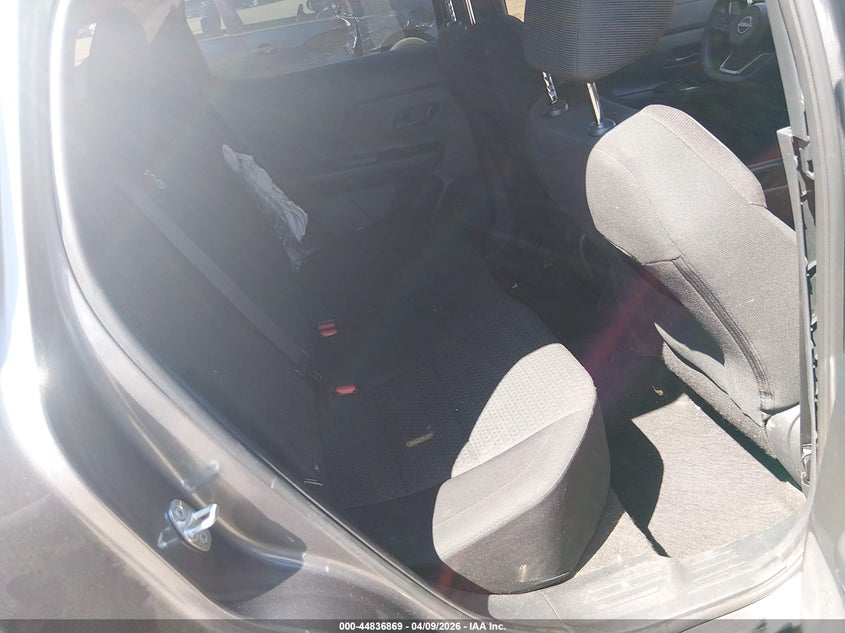 2025 NISSAN KICKS auction photo 8