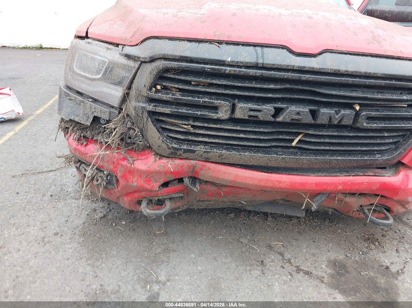 2021 Ram 1500 5.7 Ram Big Horn 4X4 6'4 Box red Lot 111044836891 Vin 1C6SRFMT9MN659040