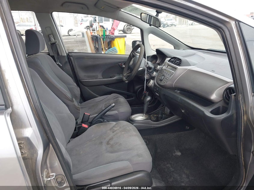 HONDA FIT 2009 VIN JHMGE88249S072131