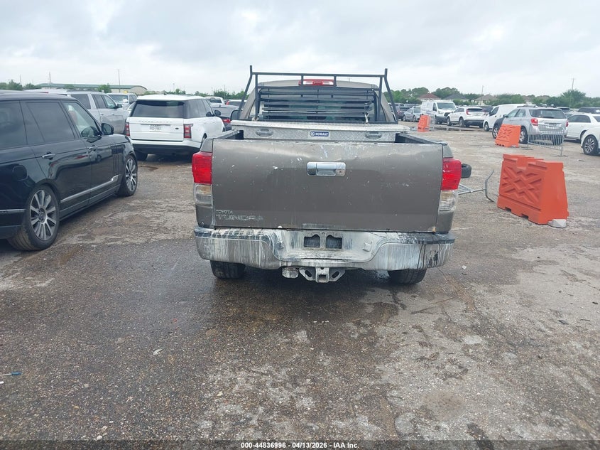 2011 Toyota Tundra Grade 4.6L V8 VIN: 5TFRM5F13BX024781 Lot: 44836996