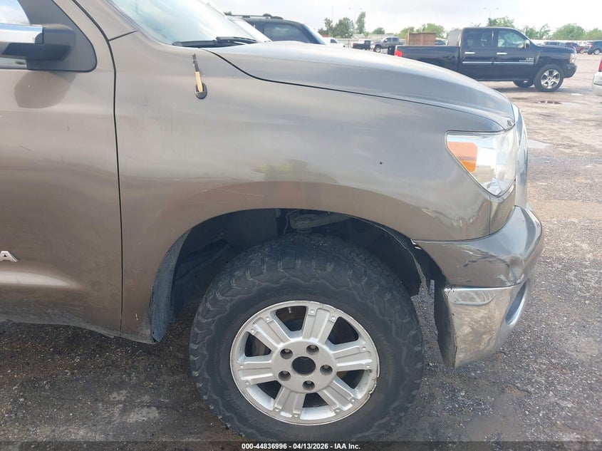 2011 Toyota Tundra Grade 4.6L V8 VIN: 5TFRM5F13BX024781 Lot: 44836996