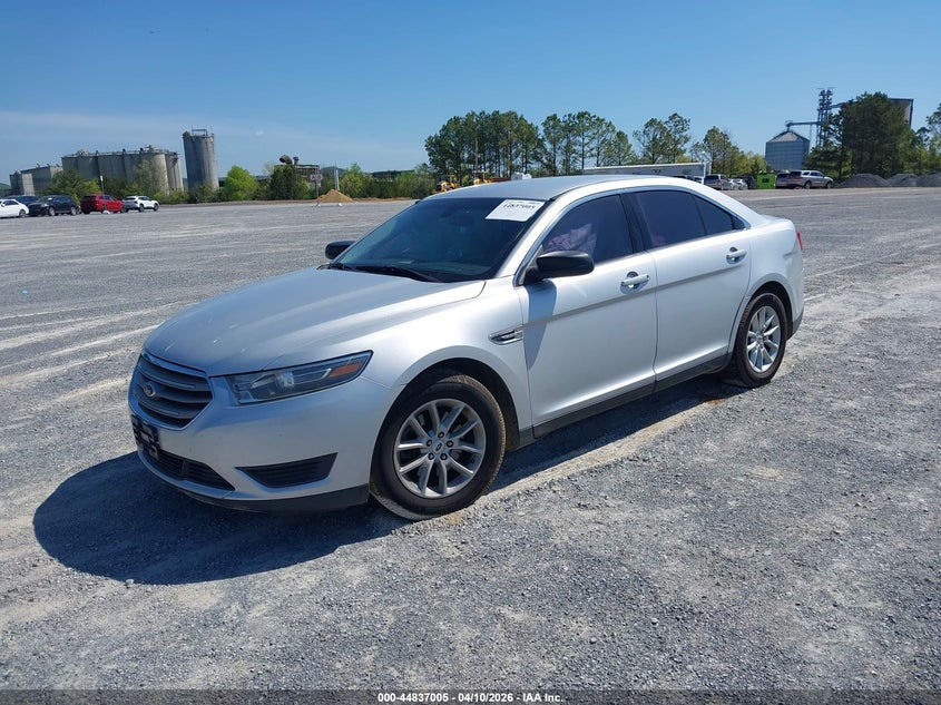 2014 Ford Taurus Se