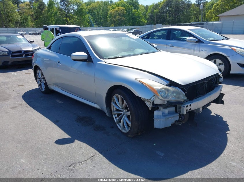 2009 Infiniti G37