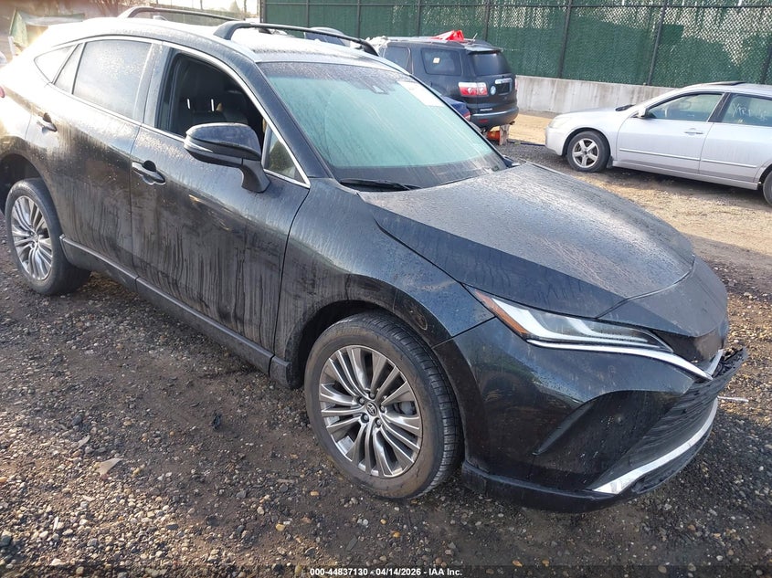2022 TOYOTA VENZA XLE