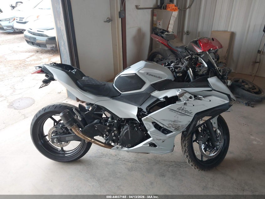 2025 Kawasaki Ex500 VIN: ML5EXGG17SDA59631 Lot: 44837165