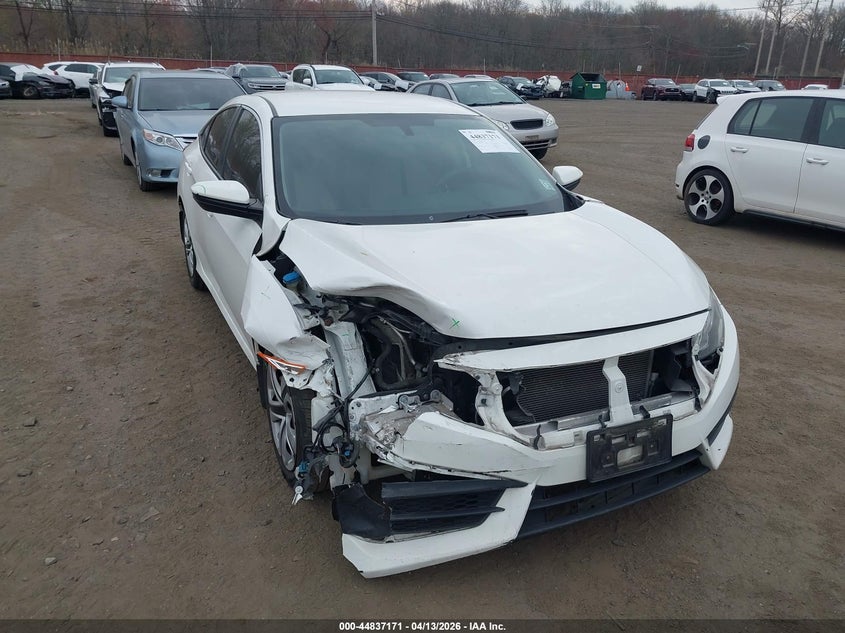 2017 Honda Civic 2.0 Lx White Lot 111044837171 Vin 2HGFC2F50HH515024