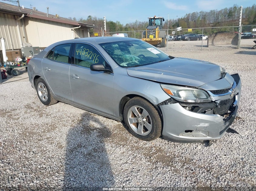 2015 CHEVROLET MALIBU auction photo 1