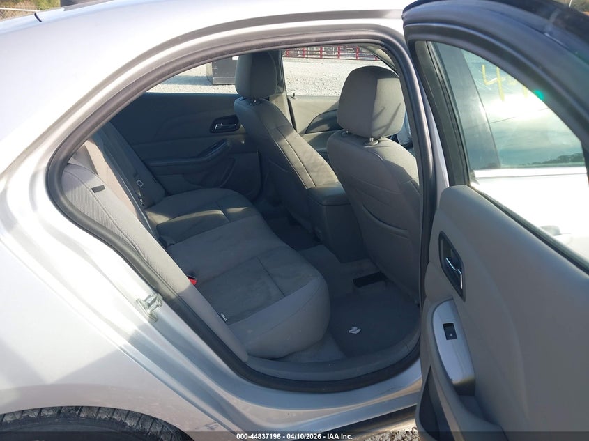 2015 CHEVROLET MALIBU auction photo 8