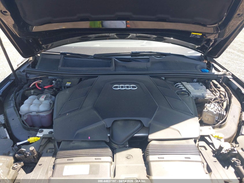 2023 Audi Q7 Premium Plus 55 Tfsi Quattro Tiptronic VIN: WA1LXBF72PD010860 Lot: 44837197