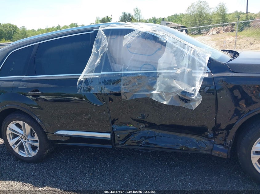 2023 Audi Q7 Premium Plus 55 Tfsi Quattro Tiptronic VIN: WA1LXBF72PD010860 Lot: 44837197