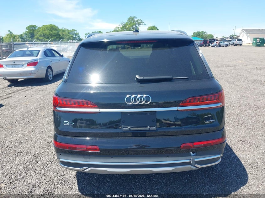 2023 Audi Q7 Premium Plus 55 Tfsi Quattro Tiptronic VIN: WA1LXBF72PD010860 Lot: 44837197