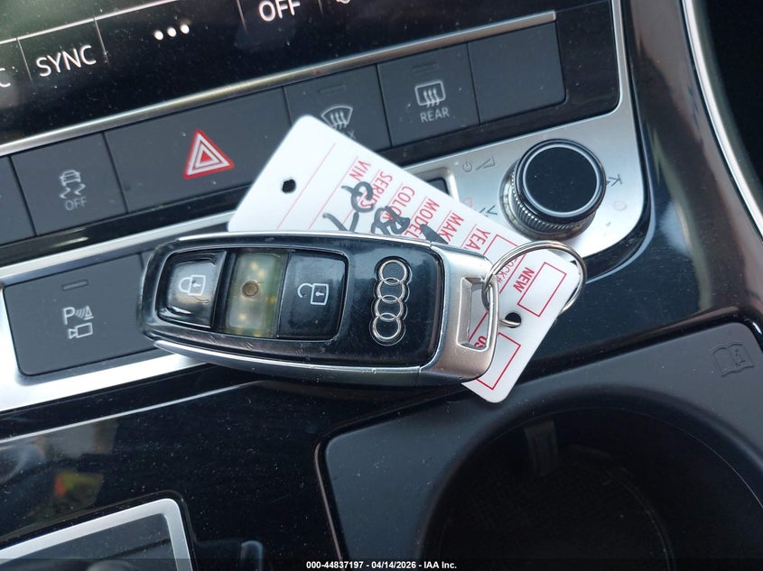 2023 Audi Q7 Premium Plus 55 Tfsi Quattro Tiptronic VIN: WA1LXBF72PD010860 Lot: 44837197