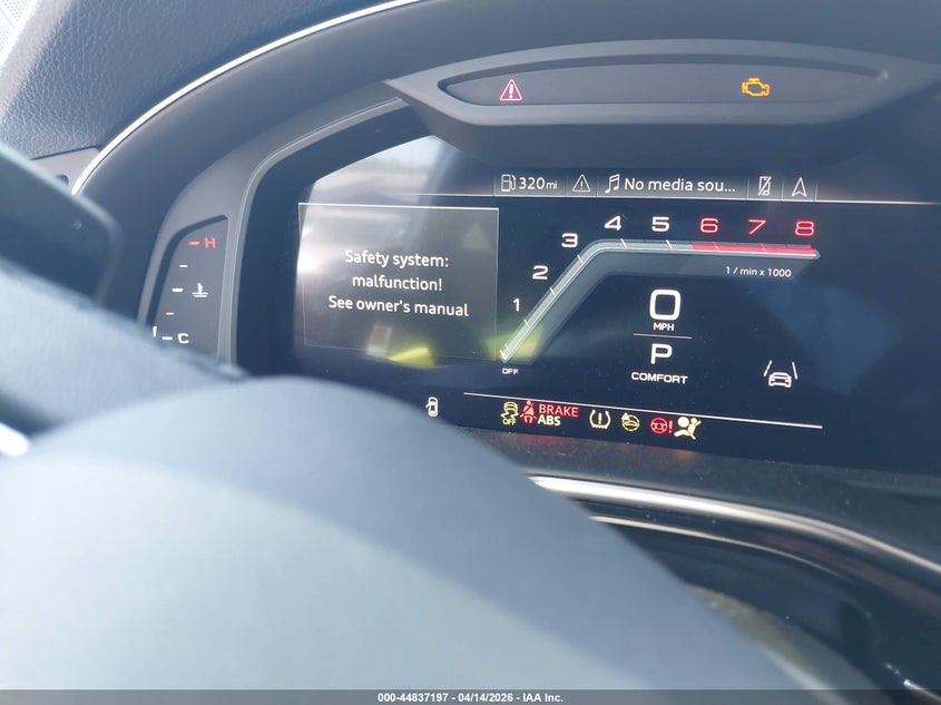 2023 Audi Q7 Premium Plus 55 Tfsi Quattro Tiptronic VIN: WA1LXBF72PD010860 Lot: 44837197