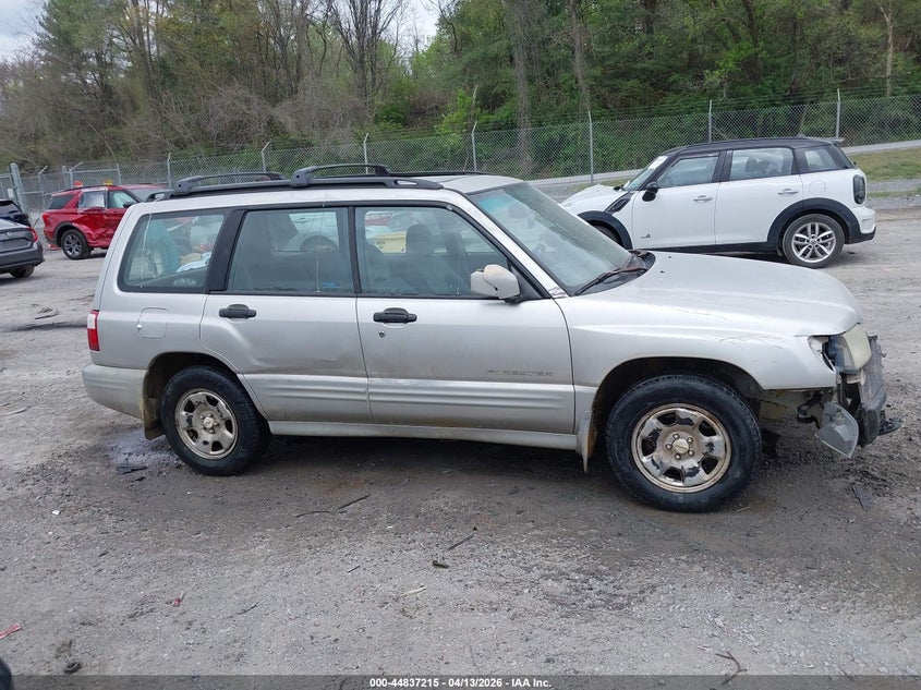 2001 Subaru Forester S VIN: JF1SF65601H700679 Lot: 44837215