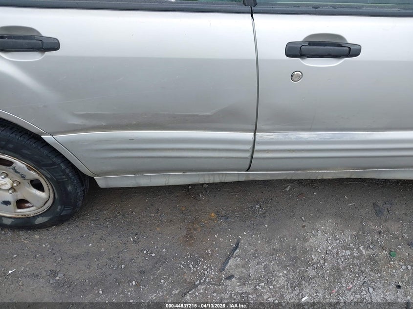 2001 Subaru Forester S VIN: JF1SF65601H700679 Lot: 44837215
