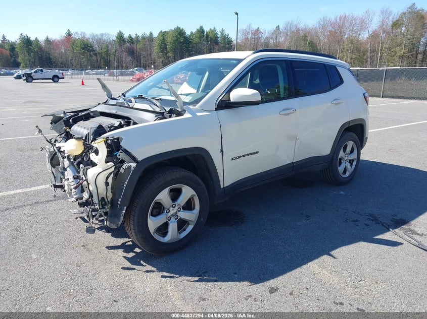 2018 Jeep Compass 2.4 Latitude 4X4 white Lot 111044837294 Vin 3C4NJDBB7JT393010