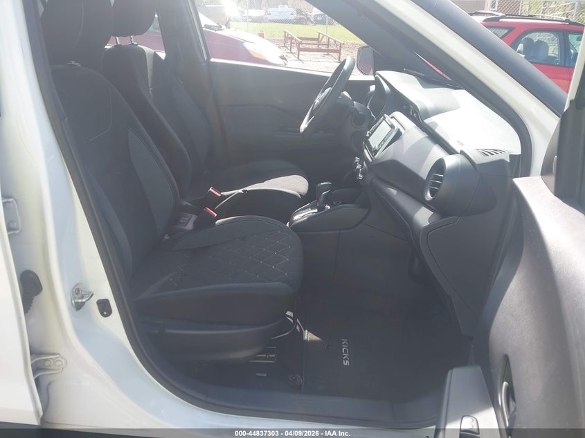 2020 Nissan Kicks S Xtronic Cvt