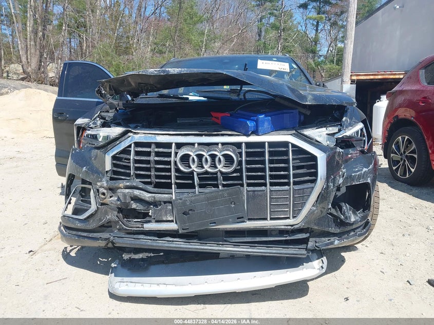 2021 Audi Q3 Premium 40 Tfsi Quattro Tiptronic VIN: WA1AUCF36M1098117 Lot: 44837328