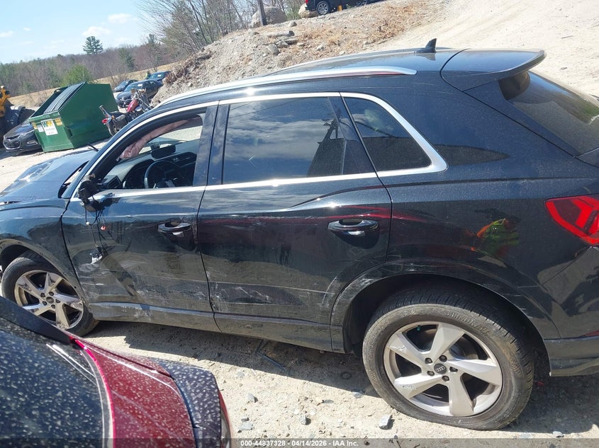 2021 Audi Q3 Premium 40 Tfsi Quattro Tiptronic VIN: WA1AUCF36M1098117 Lot: 44837328