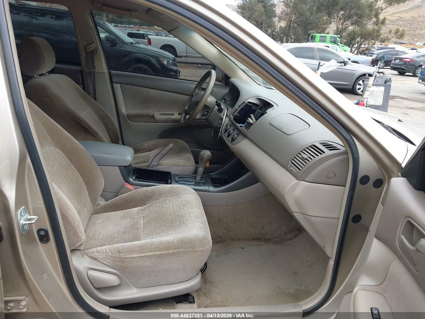 2003 Toyota Camry Le