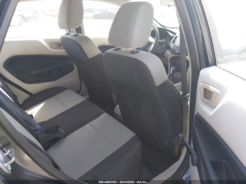 2011 Ford Fiesta S VIN: 3FADP4AJ2BM170359 Lot: 44837421