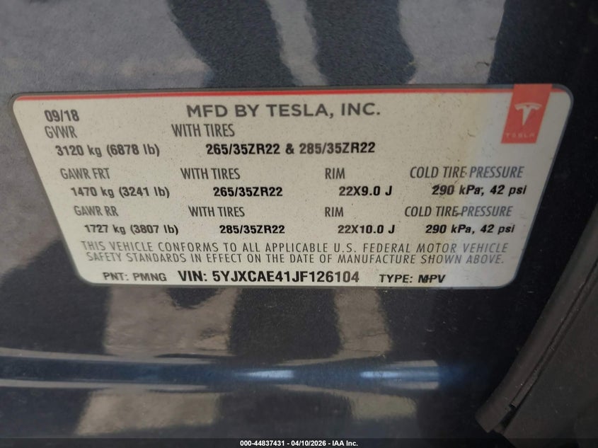 2018 Tesla Model X 100D/75D/P100D VIN: 5YJXCAE41JF126104 Lot: 44837431
