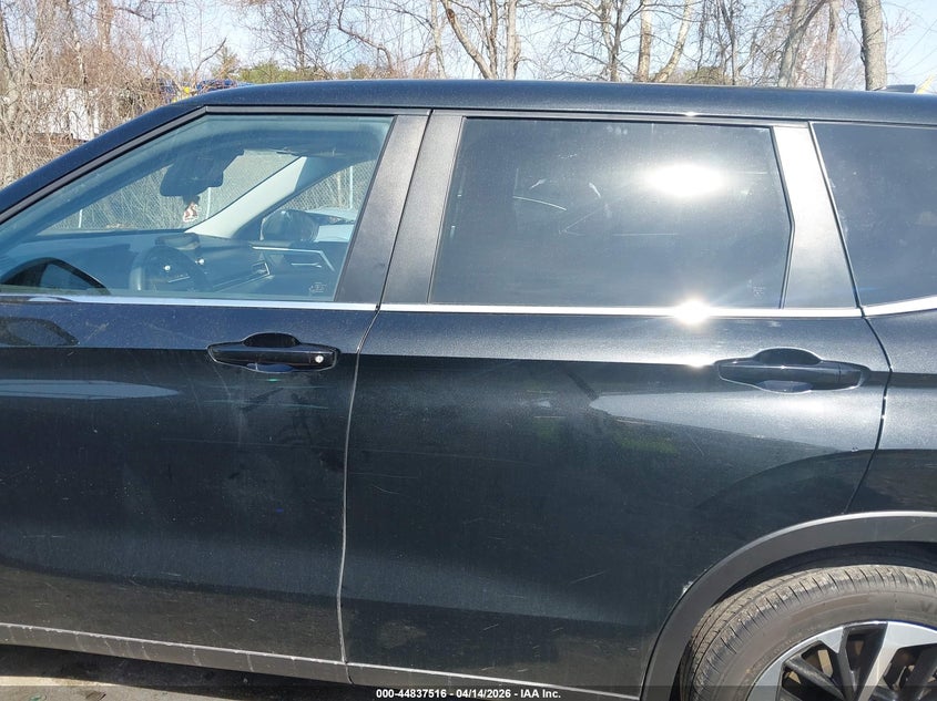 2022 Mitsubishi Outlander Es 2.5 S-Awc VIN: JA4J4TA85NZ051859 Lot: 44837516