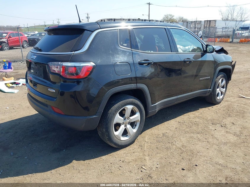 2019 Jeep Compass 2.4 Latitude 4X4 black Lot 111044837539 Vin 3C4NJDBB4KT807362