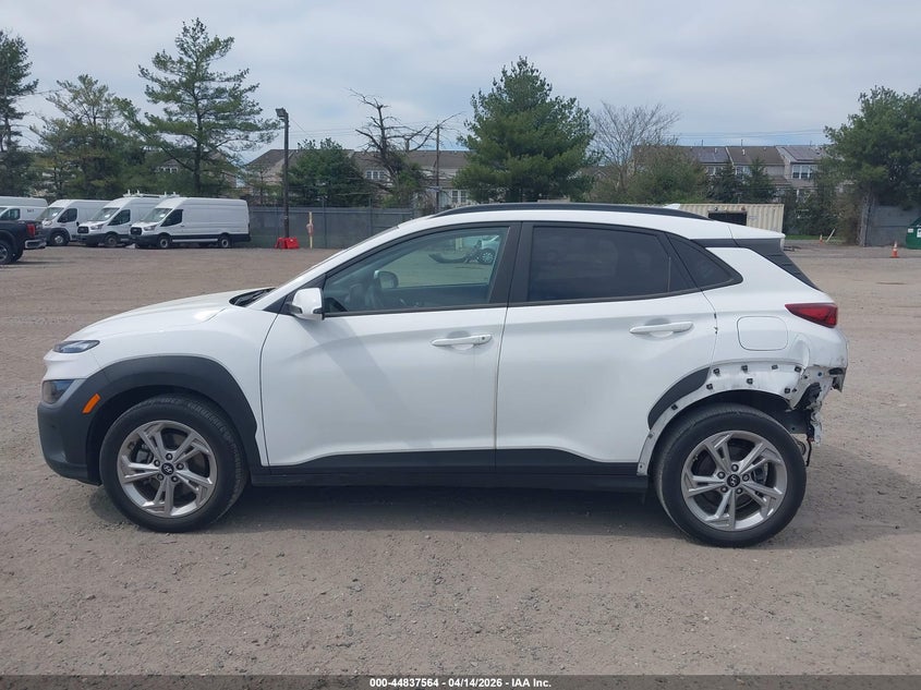 2022 Hyundai Kona Sel VIN: KM8K3CAB0NU899746 Lot: 44837564