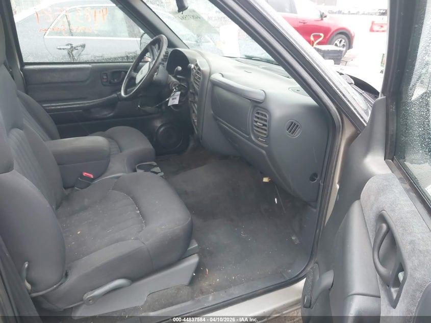 2000 Chevrolet S-10 Ls