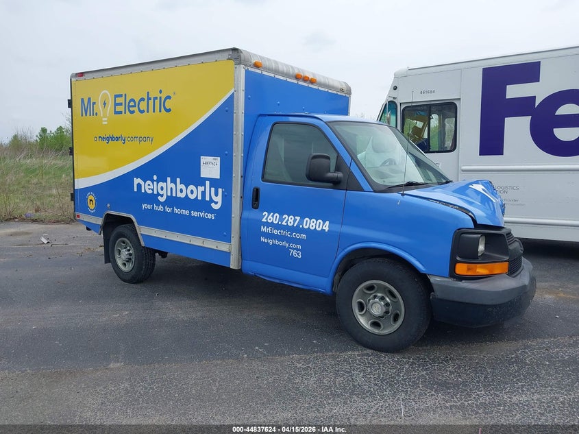 2009 CHEVROLET EXPRESS CUTAWAY WORK VAN